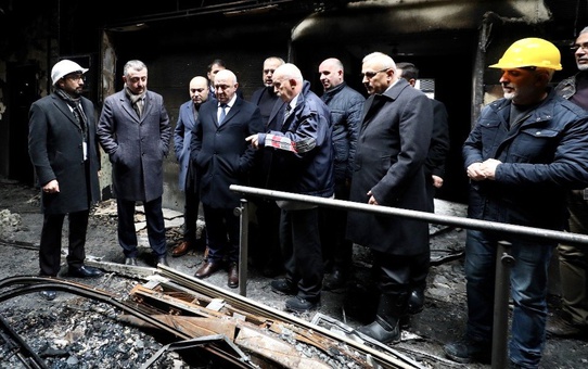 Kocaeli'deki AVM yangınında hasarın boyutu ortaya çıktı