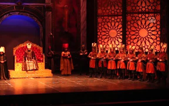 Antalya Devlet Opera ve Balesi '4. Murat'ı sahneledi