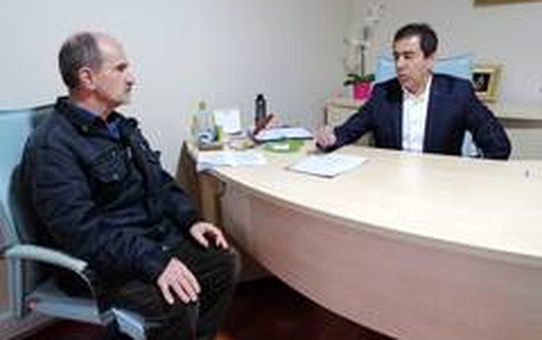 Açlık, tokluk ve susuzluk hissetmeden yaşıyor