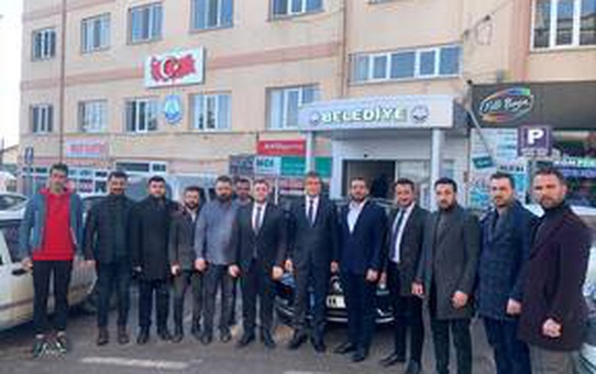 AK Parti Gençlik Kolları Genel Başkan Yardımcısı Burak Ak, Suşehri'ni ziyaret etti