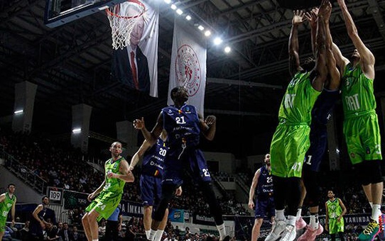 TOFAŞ - MoraBanc Andorra: 97-94