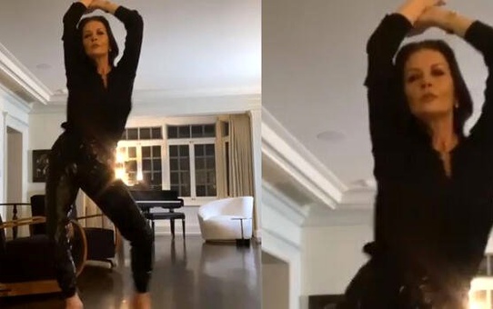 Catherine Zeta Jones'tan karantinada dans gösterisi