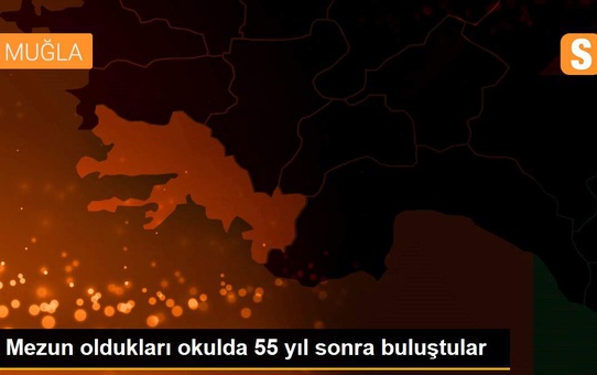 Mezun oldukları okulda 55 yıl sonra buluştular