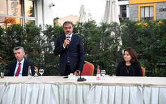 Mülki idare amirlerine veda yemeği