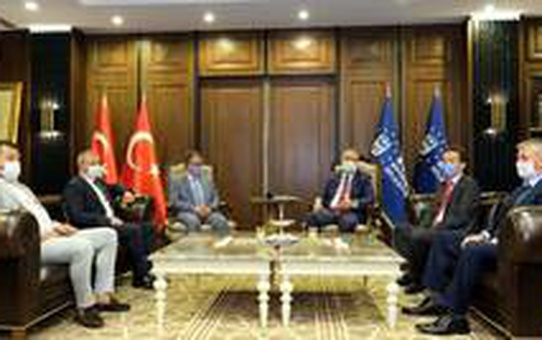 Başkan Aktaş, demokrasinin uç beylerini ağırladı