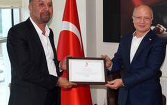Kızılay bağışçılarından eğitime destek