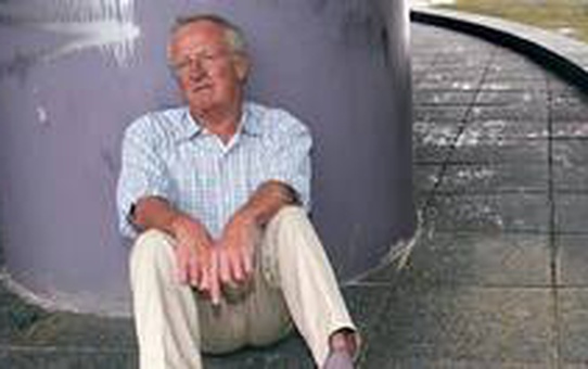 Robert Fisk: Orta Doğu uzmanı, deneyimli gazeteci hayatını kaybetti