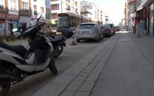 Gözü gibi baktığı ekmek teknesini hırsızlar çaldı