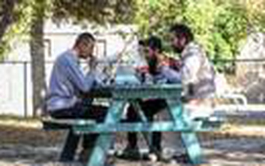 Parklar açık hava restoranı gibi