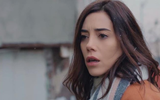 Sadakatsiz'in bölüm sonu izleyicileri ekrana kilitledi! Bir kişi Asya'nın gözünün önünde inşattan düştü