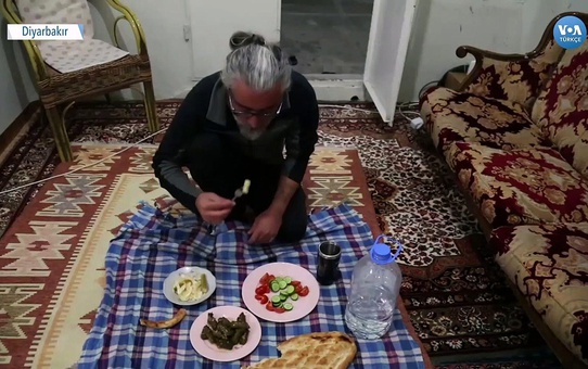 Mardinli Yönetmen Corona Karantinasının Belgeselini Çekti