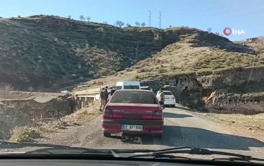 İki aile arasında çıkan kavgada hayatını kaybeden 6 kişiden 4'ü toprağa verildi