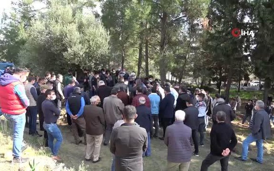 Taziye ziyaretine giderken hayatını kaybeden akraba 6 kişi gözyaşları arasında toprağa verildi