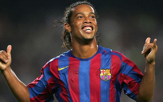 Eski Barcelonalı futbolcu Ronaldinho, Türkiye'yi ziyarat edecek