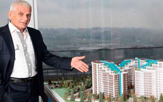 Maket evlerle dolandırıcılık yapan iş insanına tarihi ceza! Hayali daireler için 316 yıl