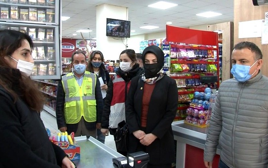 Kaymakam Arslan'dan, Çekmeköy esnafına korona virüs denetimi