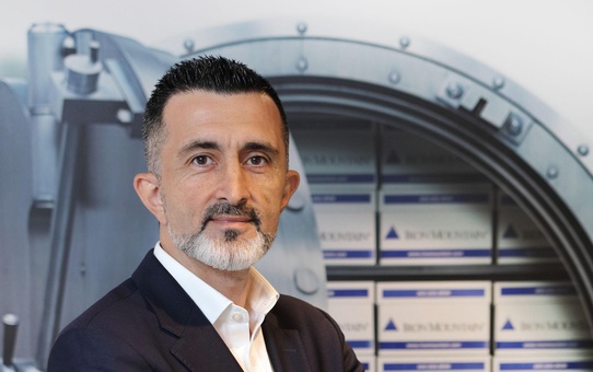 2021'e yeni yatırımlar ve iş birlikleriyle giren Iron Mountain, müşterilerinin dijital yolculuklarındaki en güvenilir iş ortağı olmayı hedefliyor