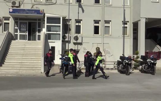Motosikletli kadın astsubaylar, suça karşı mücadele veriyor