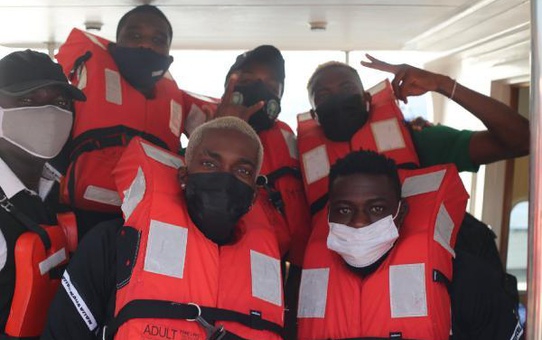 Nijerya Milli Takımı, Benin deplasmanına tekneyle gitti