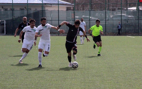 2. Lig: Elazığspor: 1 Sakaryaspor: 6