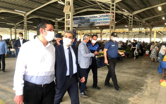 Döşemealtı'nda kurulan pazar yerlerinde sıkı denetim