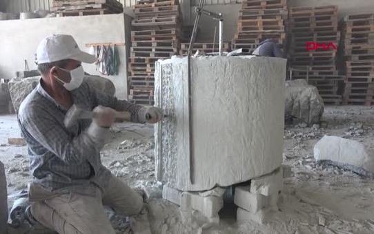 DÜZCE DEV KAYALARI FINDIK KIRMA DEĞİRMENLERİNE ÇEVİRİYORLAR