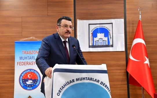 Genç: 'Muhtarlarımızı, mesai arkadaşlarımız olarak görüyoruz'