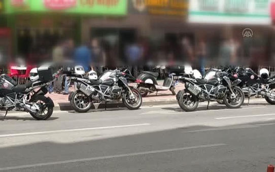 Tartıştığı kadını korkutmak için havaya ateş açıp kendisini dükkana kilitleyen kişi, gözaltına alındı
