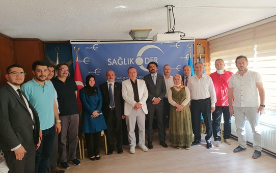 Sağlık-Der'den Kovid-19'la mücadelede aşı teşvik kampanyası