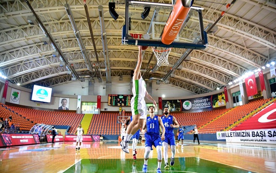 Son dakika haberi | Mamak Belediyesi Basketbol Takımı'nda yeni sezon için 13 transfer