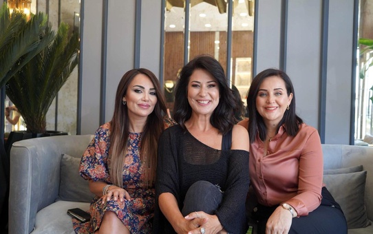İclal Aydın güzelleşmek için 345 kilometre yol kat etti
