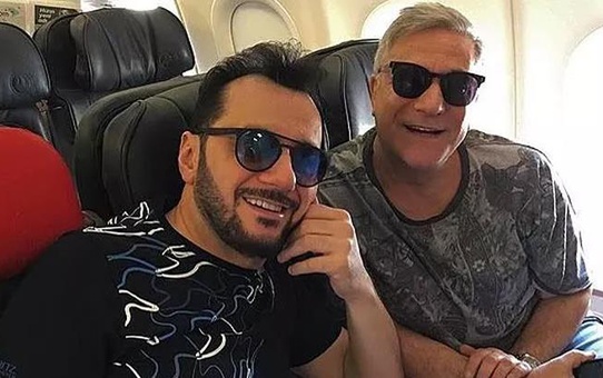 Mehmet Ali Erbil'den büyük jest! Menajeri Stelya Pipis'e ev hediye etti