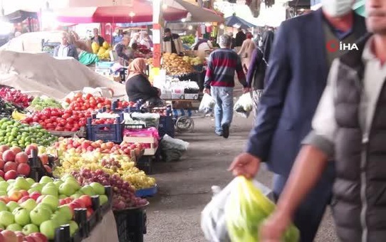 Son dakika haber: Pazar fiyatları yükseldi, esnaf aracıdan dert yandı