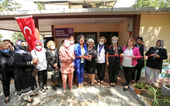 Esentepeli kadınlar yeni mekanlarına kavuştu