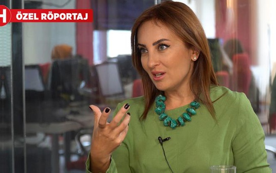Sunucu Esra Harmanda, TRT'de çalışmanın zorluğunu anlattı: TRT bir sırat köprüsüdür