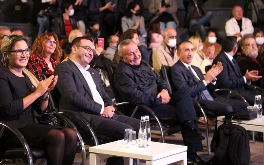 Ataşehir'de Uluslararası Nazım Hikmet şiir günleri başladı