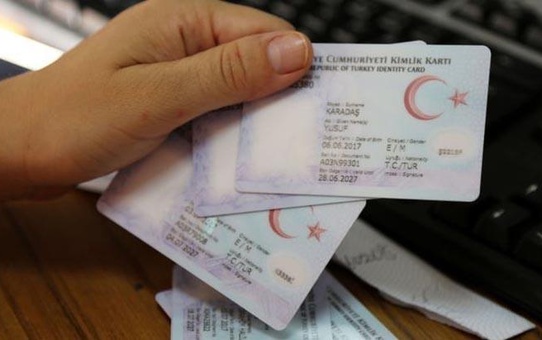 Kimliklerde yeni dönem! Güvenli elektronik imza atabilmek için de kullanılabilecek