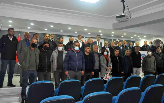 Erzincan Köy ve Mahalle Muhtarları Derneği'nde görev değişimi