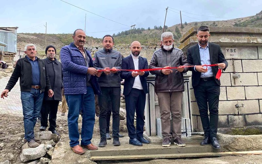 Yürek suyuna hayrat çeşmesı yaptırdı