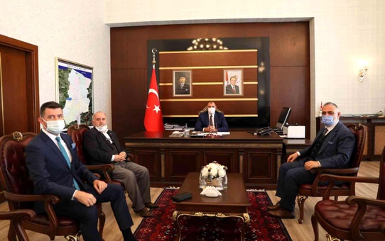 SAKVA'dan, Vali Kaldırım'a anlamlı ziyaret