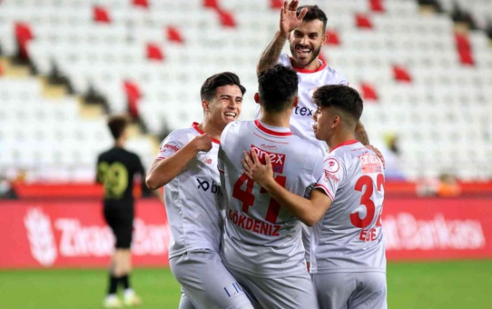 Antalyaspor kupada gençlere emanet