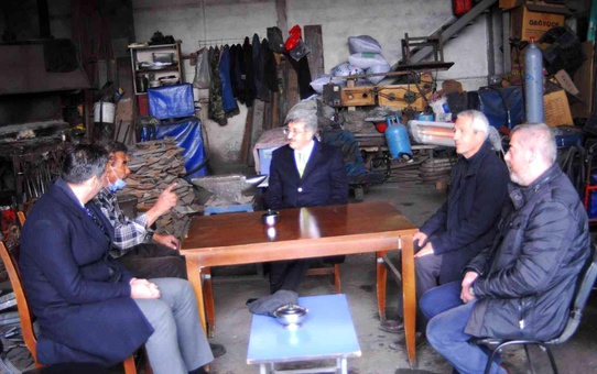 Vali Bilmez'den demirci ustasına anlamlı ziyaret
