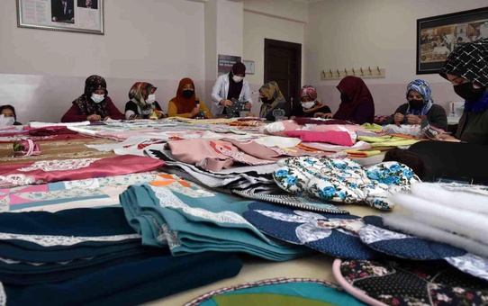 Ev hanımları atıl eşyaları çeyize dönüştürüyor