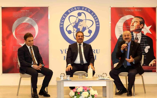 Başkan Büyükgöz, öğrencilere tecrübelerini anlattı