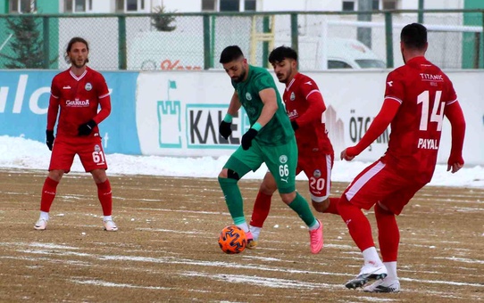 TFF 2. Lig: Sivas Belediyespor: 2 Serik Belediyespor: 1