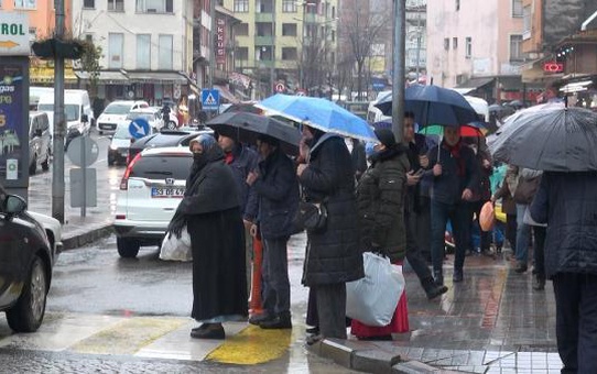 EN ÇOK VAKA ARTIŞI YAŞANAN 4'ÜNCÜ İL RİZE'DE 'REHAVET' UYARISI