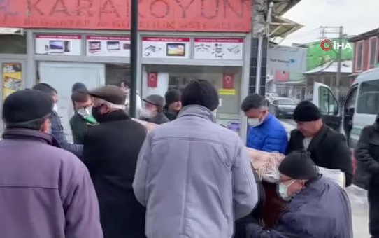 Eski Sağlık Bakanı Özsoy'un vefat eden eşi Şerife Özsoy memleketinde toprağa verildi