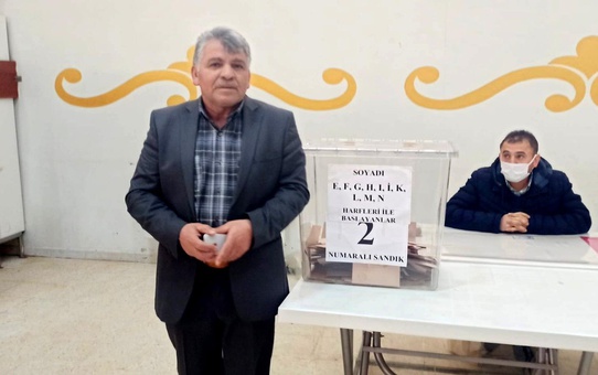 Gölbaşı esnafı Kocaman ile 'devam' dedi