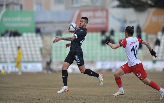 Kırşehir Belediyespor - Anagold 24 Erzincanspor: 1-1
