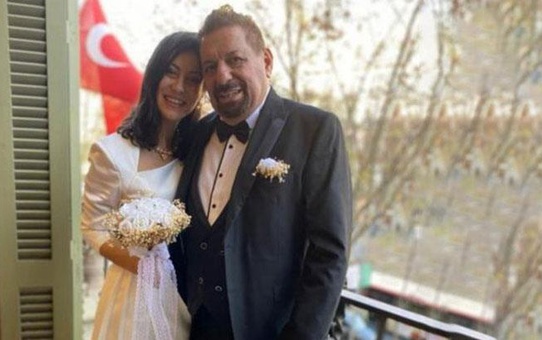 Erman Toroğlu 34 yaş küçük sevgilisi ile ilgili: Güldük, geçtik